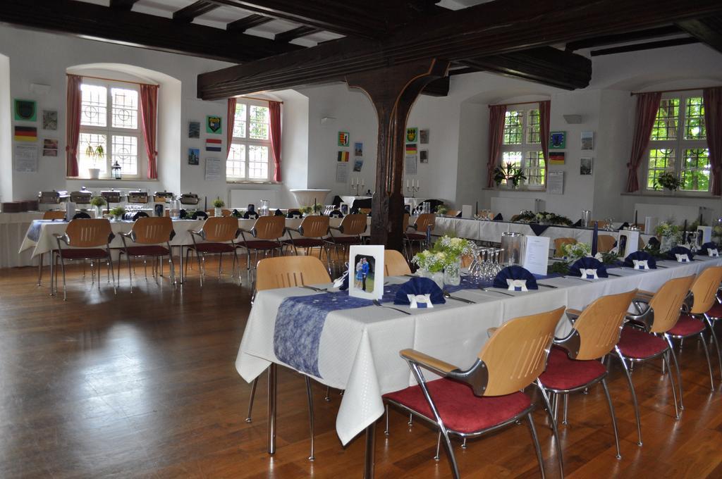 Schlosshotel Am Hainich Behringen  Exterior photo